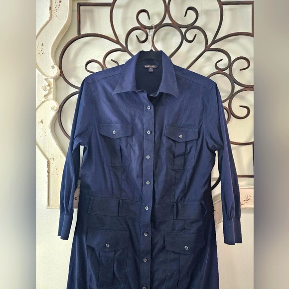 Brooks Brothers 364 Navy Blue Dress Size 12 Non-Iron Preloved Condition - Picture 2 of 6